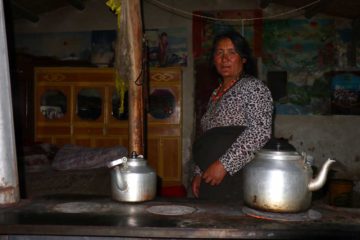 Homestay tour in Tibetan family