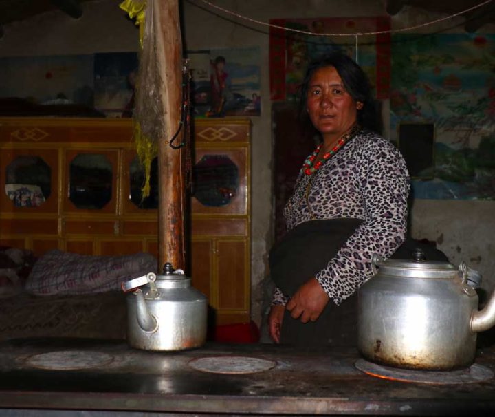 Homestay tour in Tibetan family