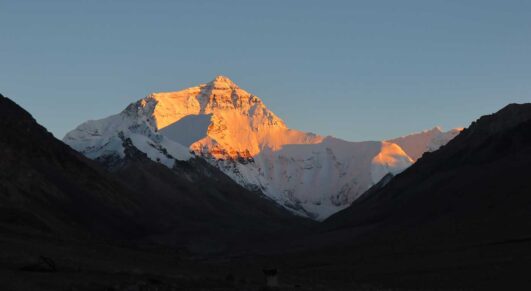 Everest group tour