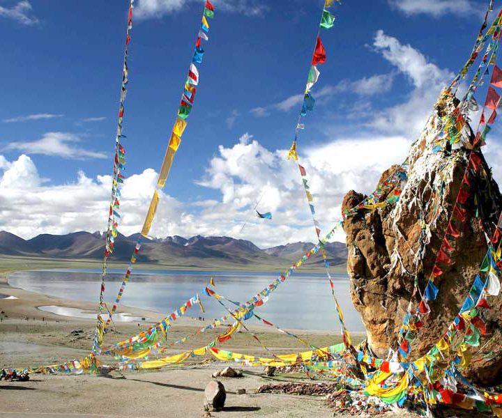 Namtso biking tour