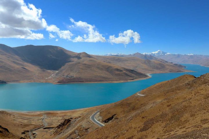 Yamdrok Youtso Lake